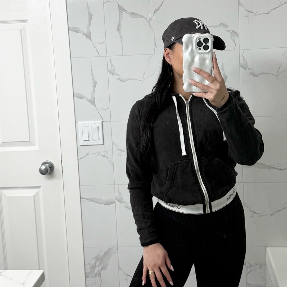 🖤 Calvin Klein UO Shoreline Women's Black Logo Hoodie - Picture 8 of 8